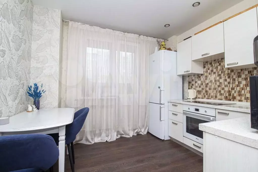 2-к. квартира, 57 м, 2/9 эт. - Фото 1