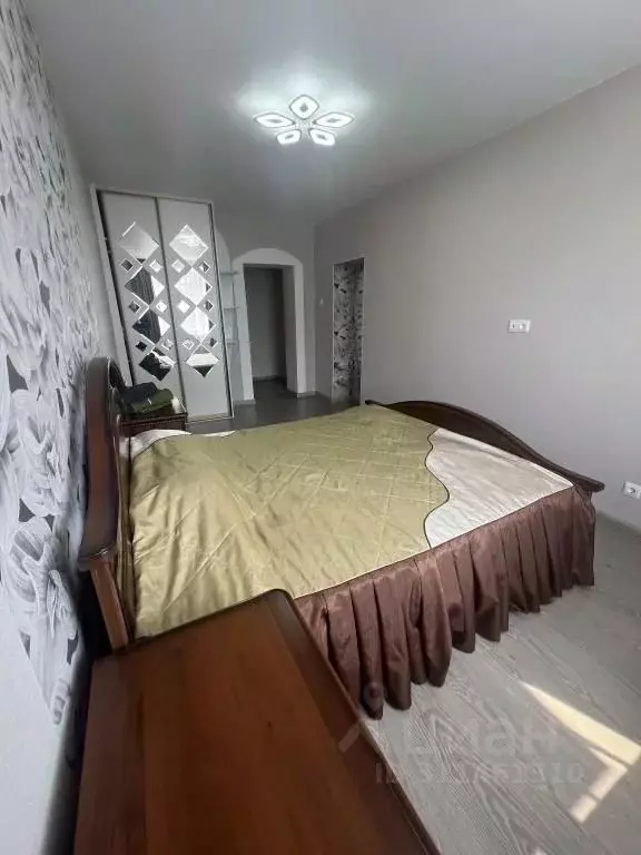 2-к кв. Хабаровский край, Хабаровск ул. Карла Маркса, 37 (70.0 м) - Фото 0