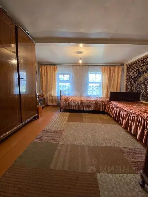 Дом в Оренбургская область, Саракташский район, Черноотрожский ... - Фото 2