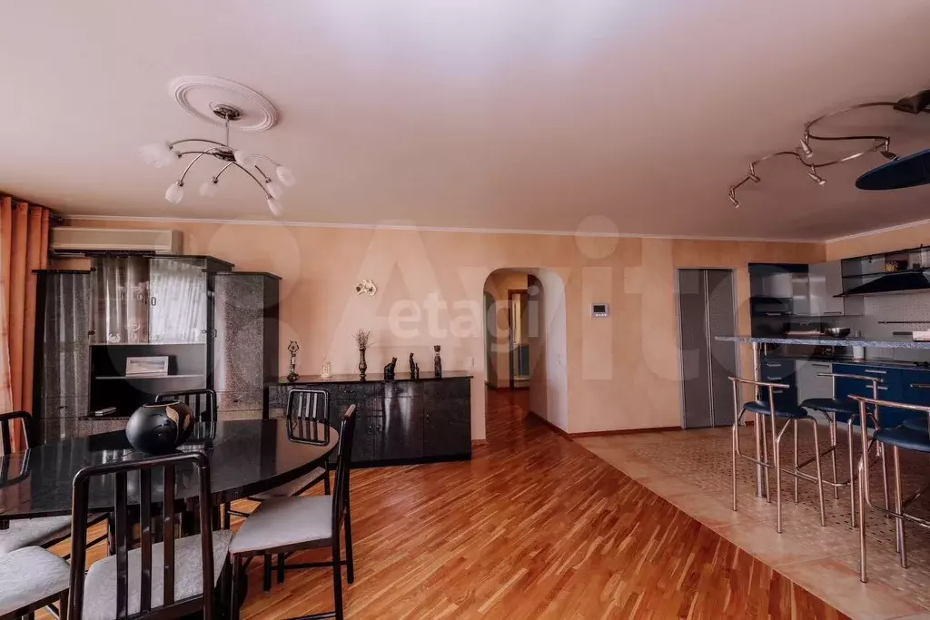3-к. квартира, 165 м, 8/9 эт. - Фото 1