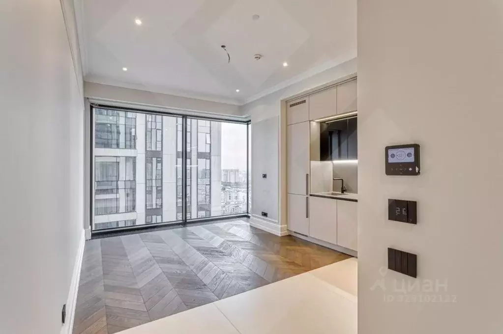 3-к кв. Москва Поклонная ул., 9 (85.0 м) - Фото 1