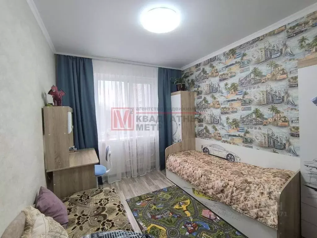 3-к кв. Белгородская область, Старый Оскол Студенческий мкр, 18 (63.0 ... - Фото 0