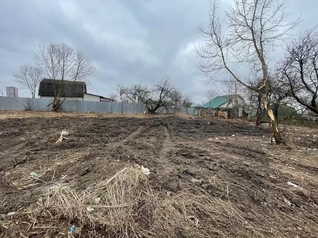 Участок в Московская область, Серпухов городской округ, д. Скрылья  ... - Фото 0