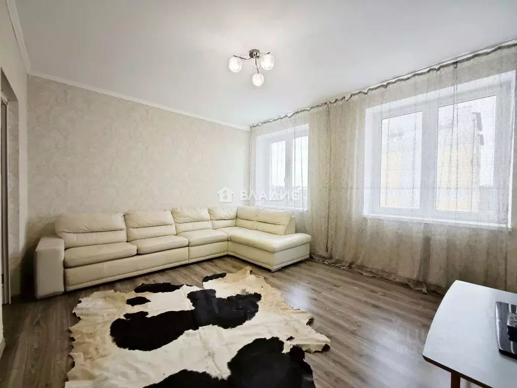 2-к кв. Калининградская область, Гурьевск ул. Каштановая, 13 (56.5 м) - Фото 1