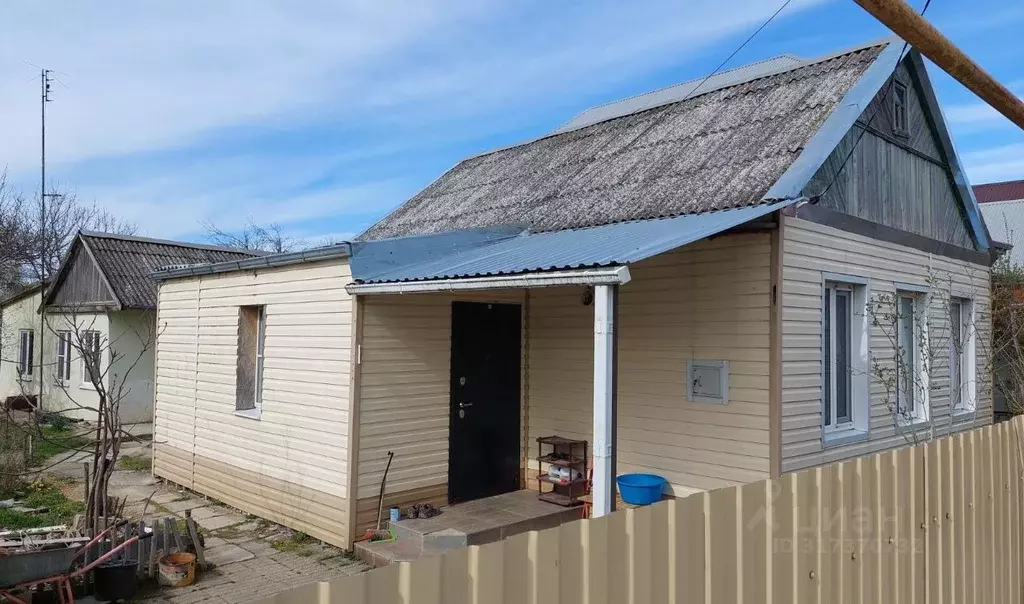 Дом в Краснодарский край, Темрюк Московский пер. (46 м) - Фото 1