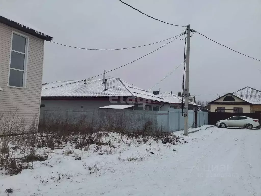 Дом в Башкортостан, Иглинский район, Акбердинский сельсовет, с. ... - Фото 1