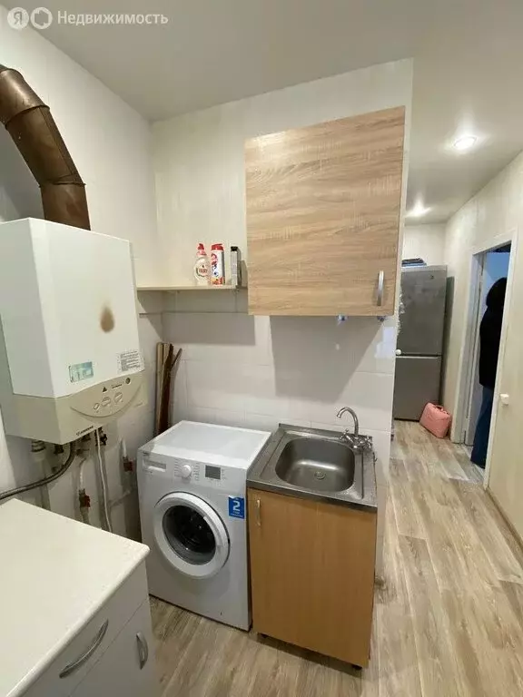 1-комнатная квартира: Нижний Новгород, улица Ладыжникова, 7 (33.2 м) - Фото 2