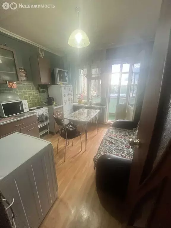 2к в -комнатной квартире (10 м) - Фото 0