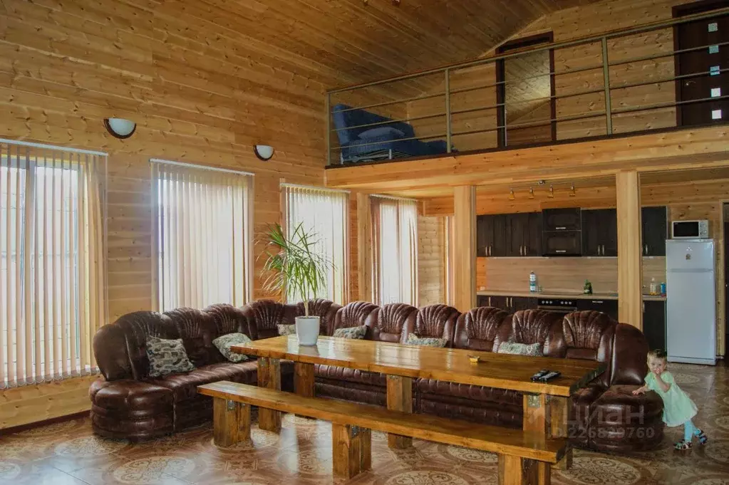 Дом в Новосибирская область, Новосибирск Матвеевка кв-л,  (300 м) - Фото 1