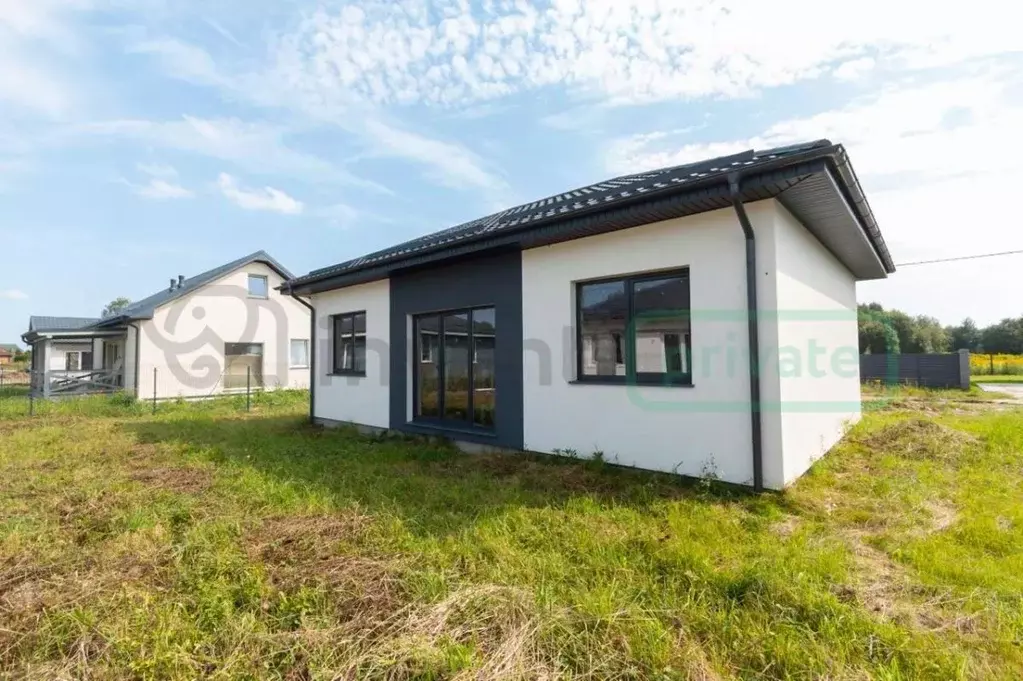 Дом в Калининградская область, Гурьевский муниципальный округ, пос. ... - Фото 1