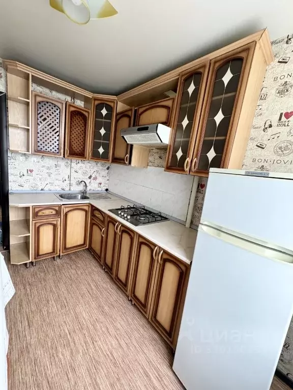 1-к кв. Саратовская область, Саратов Перспективная ул., 27а (32.6 м) - Фото 2