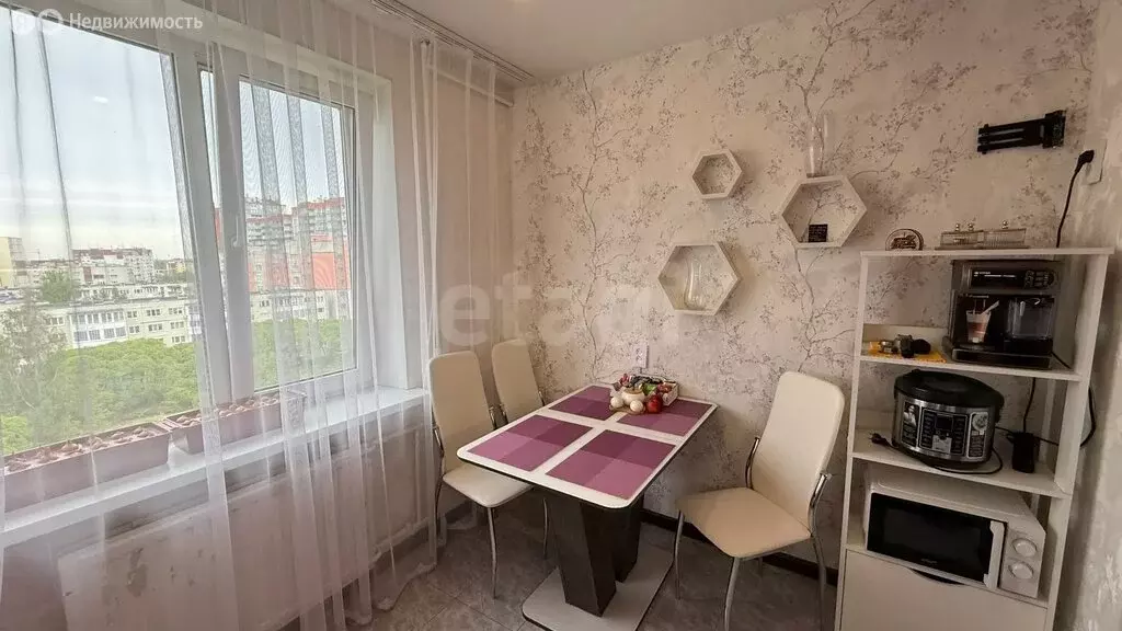 2-комнатная квартира: Псков, Западная улица, 21 (50 м) - Фото 2