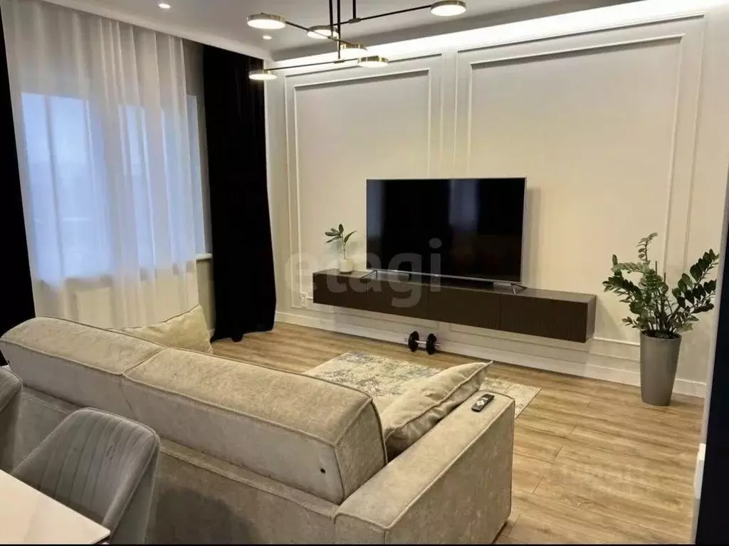 1-к кв. Ростовская область, Ростов-на-Дону ул. Пановой, 30к2 (65.0 м) - Фото 0