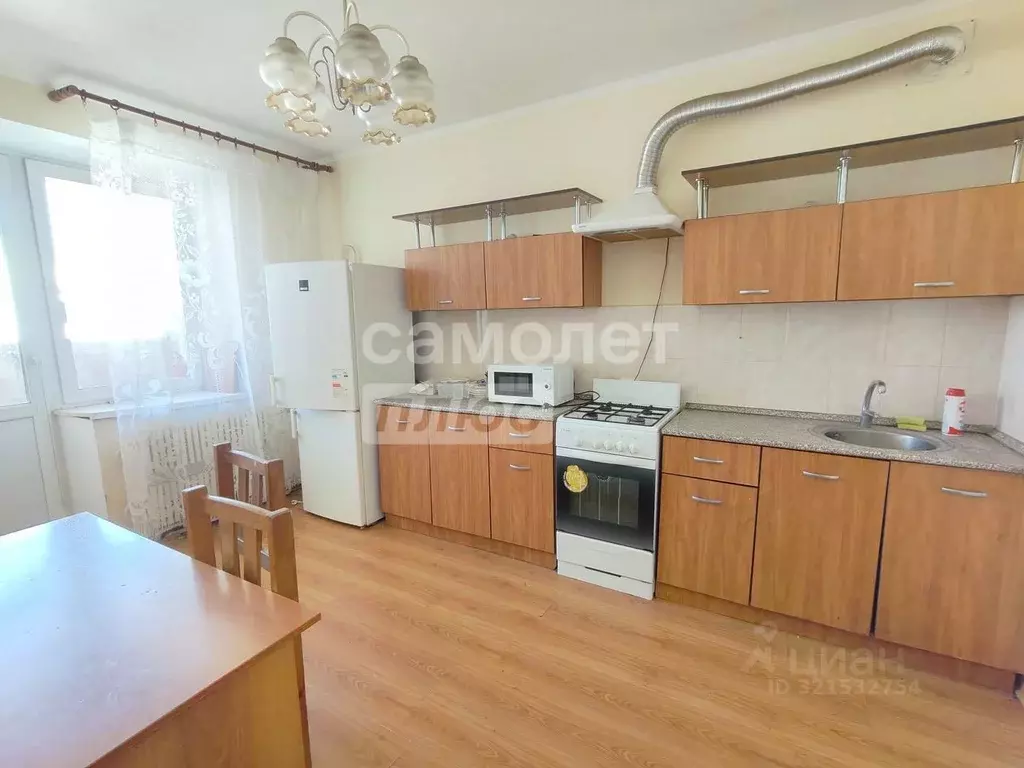 3-к кв. Белгородская область, Старый Оскол Старая Мельница кв-л, 10 ... - Фото 0