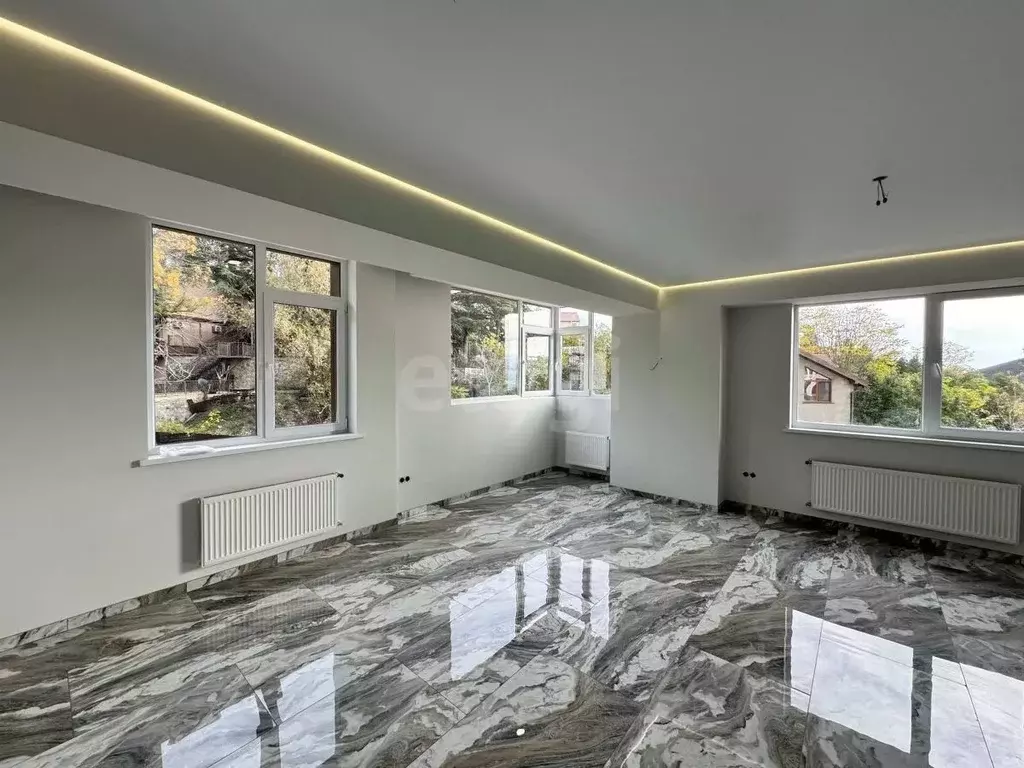 1-к кв. Крым, Ялта муниципальный округ, Массандра пгт ш. Южнобережное, ... - Фото 1