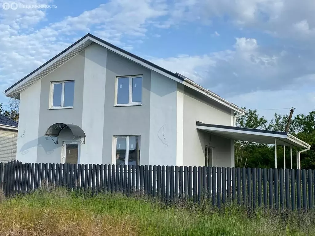 Дом в станица Гостагаевская, Восточная улица (144 м) - Фото 1