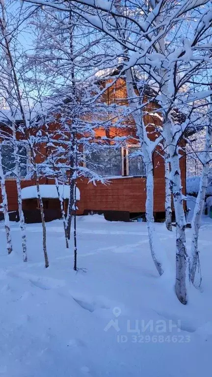 Дом в Саха (Якутия), Якутск городской округ, с. Маган  (40 м) - Фото 1