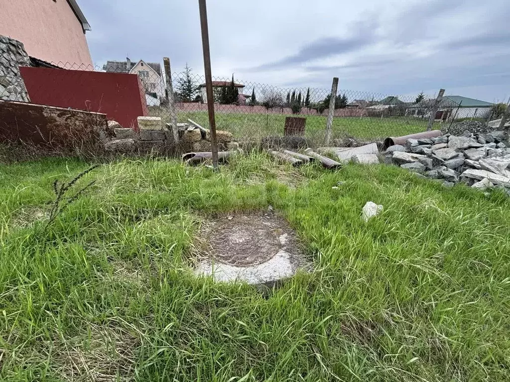 Участок в Крым, Симферопольский район, с. Чистенькое, Верхний кв-л  ... - Фото 2