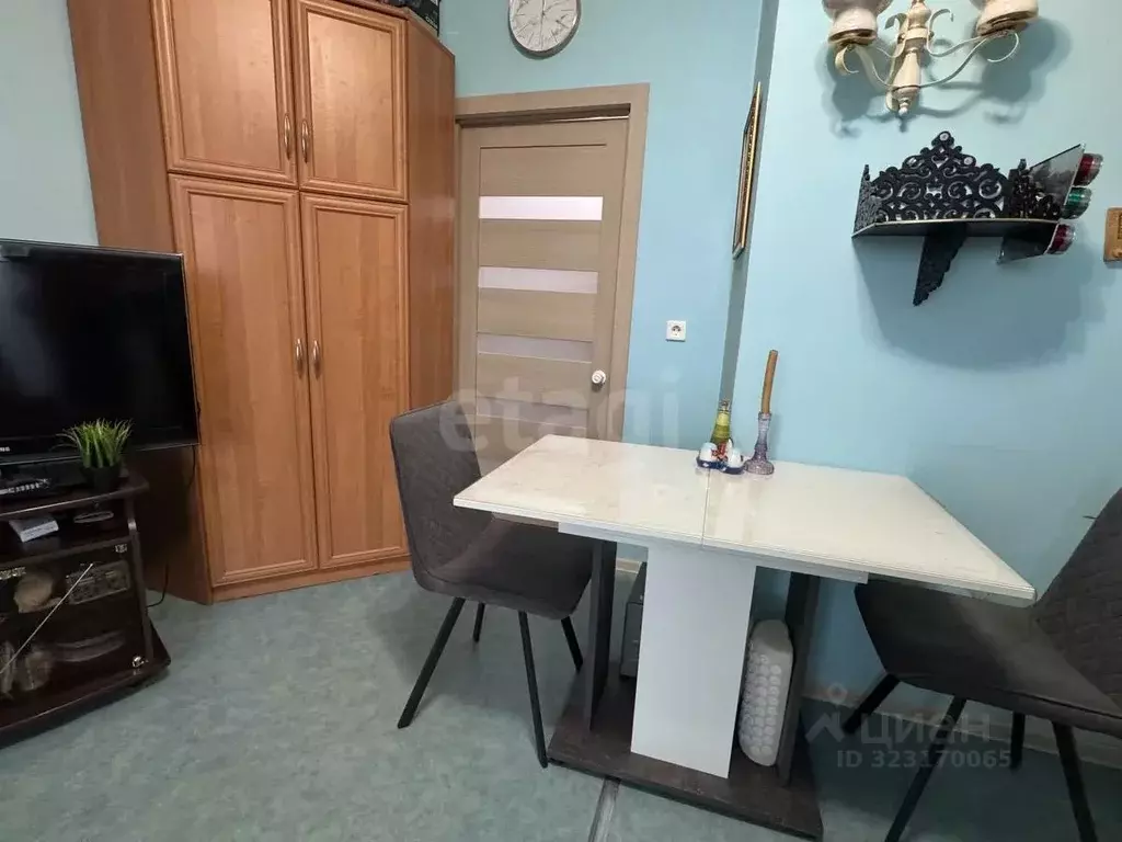 Студия Тюменская область, Тюмень ул. Верхнетарманская, 1 (23.3 м) - Фото 1