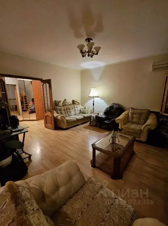 3-к кв. Курская область, Курск ул. Горького, 50 (107.0 м) - Фото 1