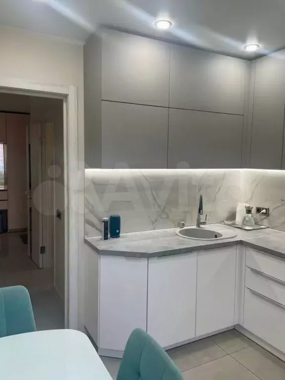 3-к. квартира, 70 м, 1/9 эт. - Фото 0