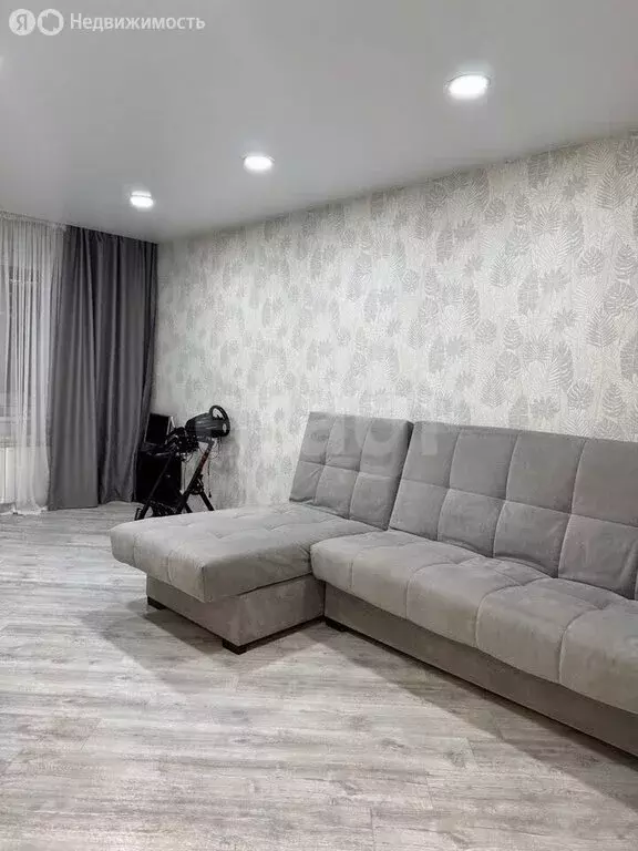 2-комнатная квартира: Новый Уренгой, район Северная Жилая Часть, ... - Фото 2