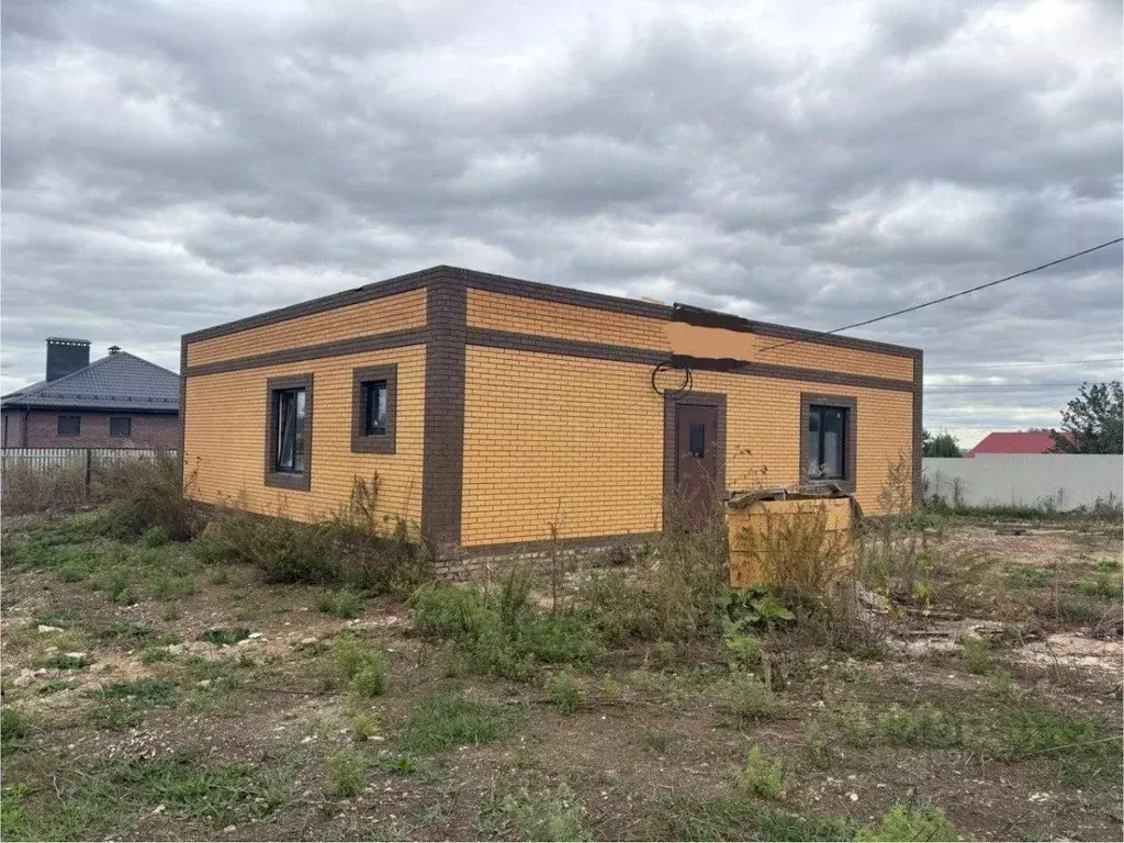 Дом в Самарская область, Волжский район, Лопатино с/пос, пос. ... - Фото 1