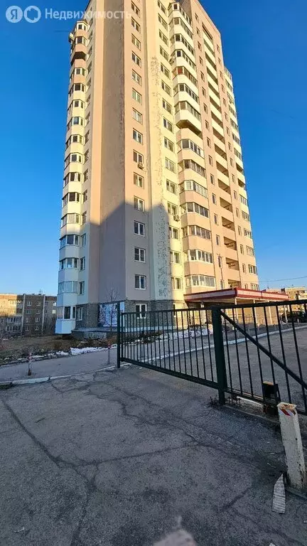 1-комнатная квартира: Первоуральск, улица Строителей, 31 (42.1 м) - Фото 1
