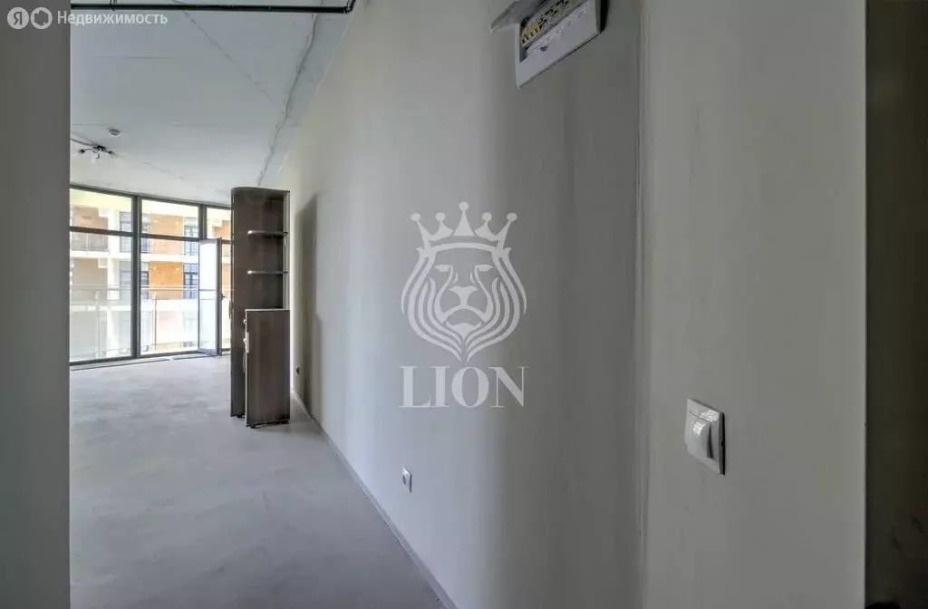 2-комнатная квартира: Алушта, Западная улица, 4к3 (52.1 м) - Фото 2