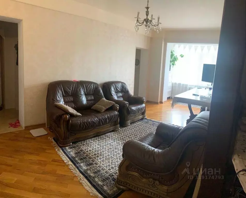 4-к кв. Дагестан, Махачкала ул. Магомедтагирова (120.0 м) - Фото 1