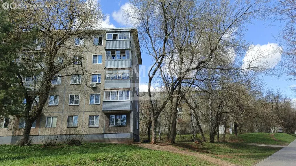 2-комнатная квартира: Киров, улица Горького, 43 (42.1 м) - Фото 0