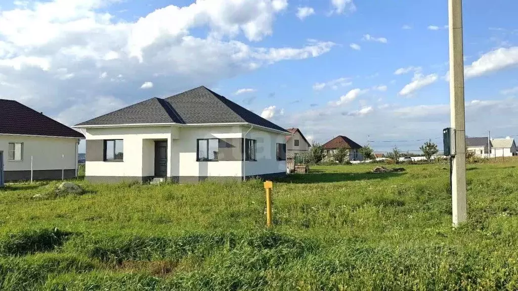 Дом в Белгородская область, Белгородский район, Разумное рп ул. ... - Фото 1