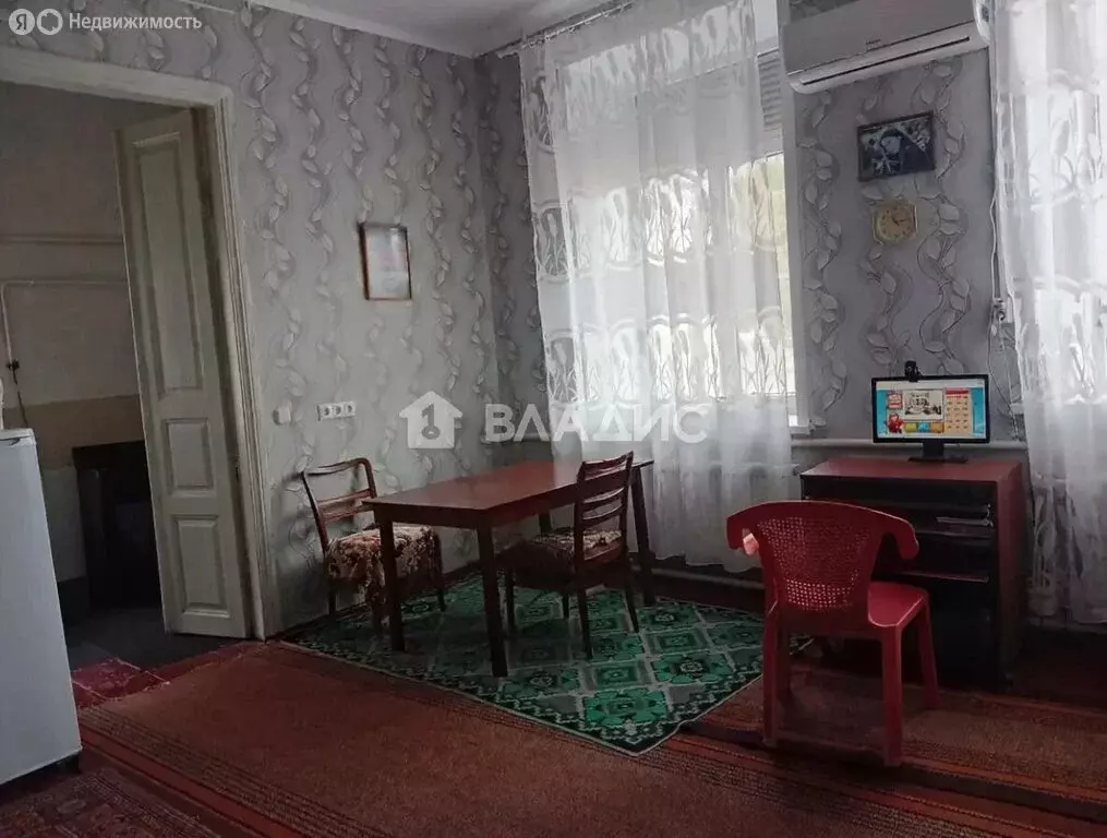 Дом в Ейск, улица Розы Люксембург (50 м) - Фото 2