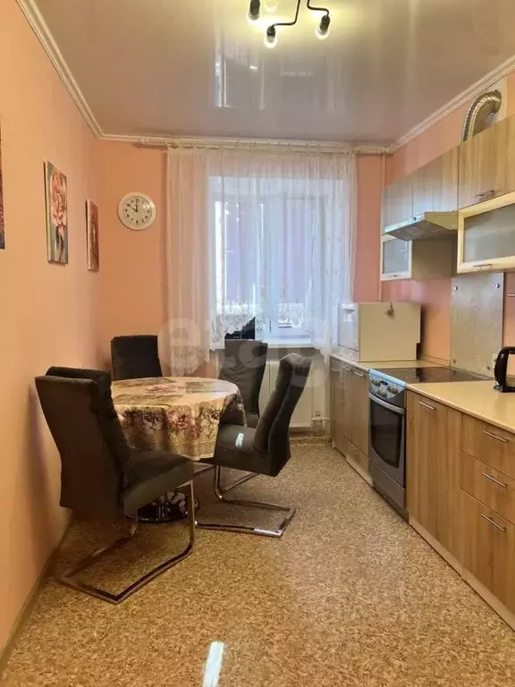 1-к кв. Тюменская область, Тюмень Олимпийская ул., 51 (43.0 м) - Фото 1