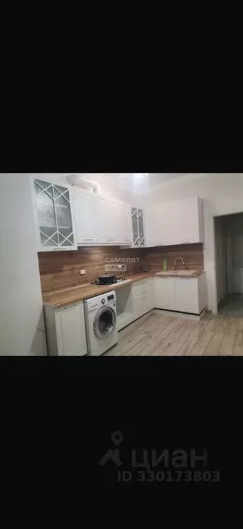 2-к кв. Кабардино-Балкария, Нальчик ул. Солнечная, 8к1 (68.0 м) - Фото 1