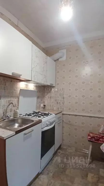 4-к кв. Санкт-Петербург ул. Белы Куна, 13К3 (50.0 м) - Фото 0