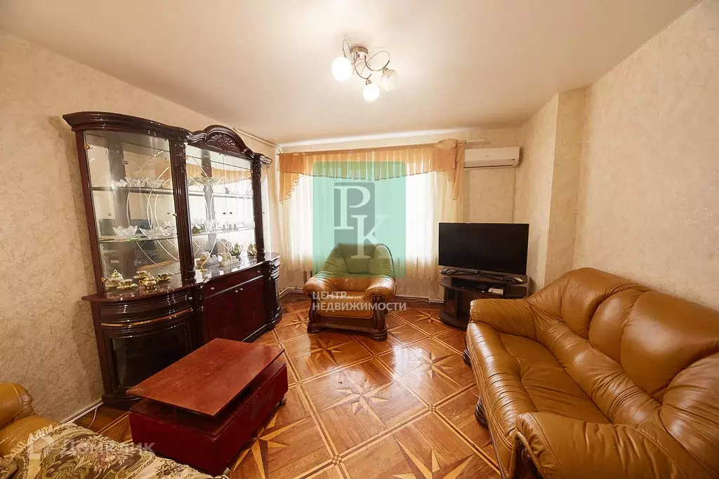 Продаётся 3-к квартира, 70 м - Фото 0