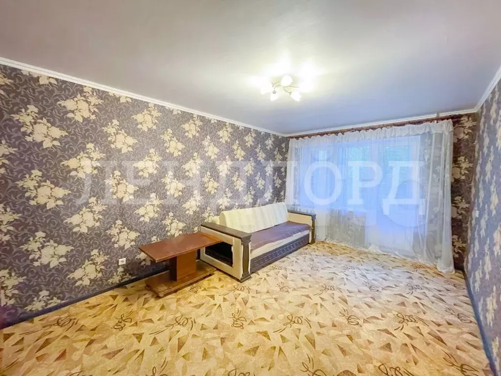 1-к. квартира, 40м, 3/9эт. - Фото 0