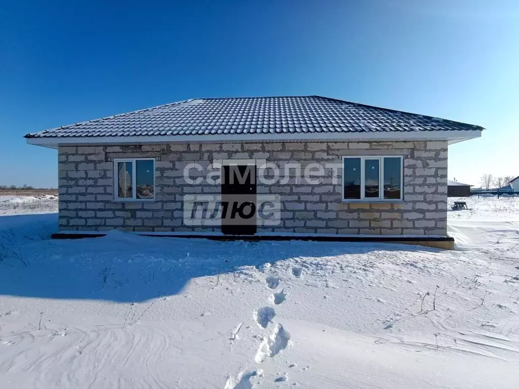 Дом в Липецкая область, Липецкий муниципальный округ, с. Косыревка ул. ... - Фото 1