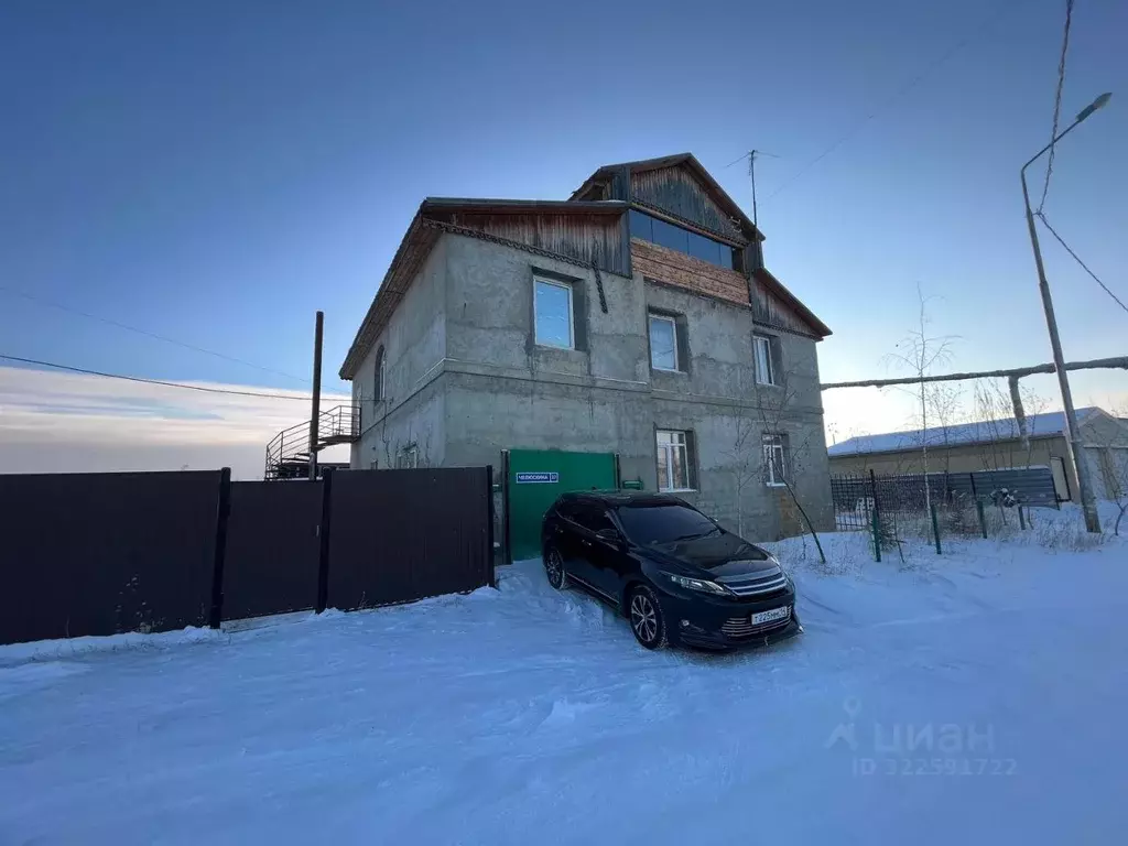 Дом в Саха (Якутия), Якутск ул. Челюскина, 37/6к2 (372 м) - Фото 0