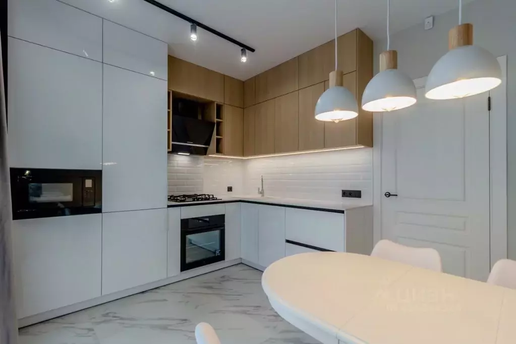 2-к кв. Калининградская область, Зеленоградск ул. Тургенева, 16А (65.2 ... - Фото 1