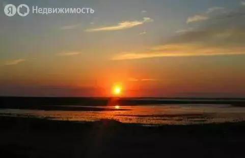 Участок в Ахтубинский район, село Капустин Яр (7 м) - Фото 0