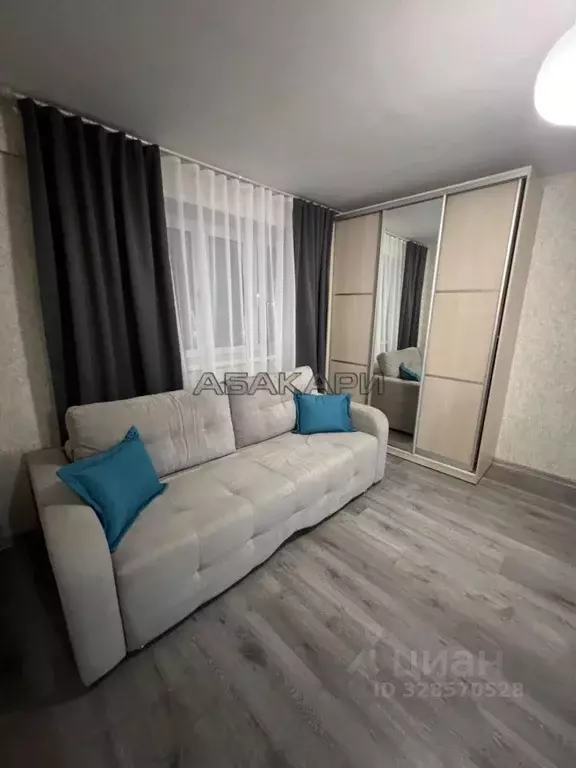 Студия Красноярский край, Красноярск ул. Любы Шевцовой, 84 (32.0 м) - Фото 1