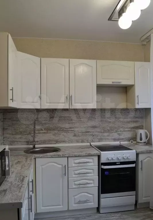 1-к. квартира, 39 м, 2/10 эт. - Фото 1