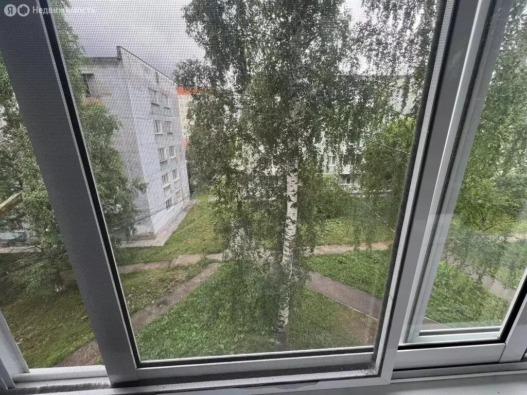 2-комнатная квартира: Лысьва, улица Репина, 31 (42 м) - Фото 0