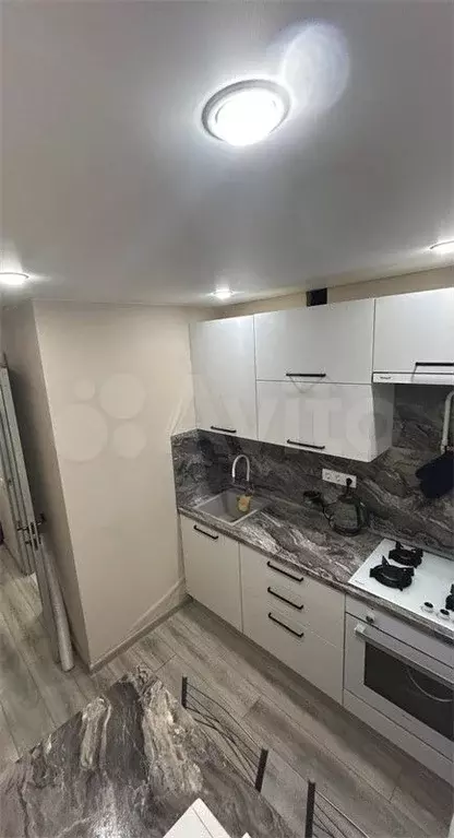 1-к. квартира, 32 м, 1/9 эт. - Фото 1