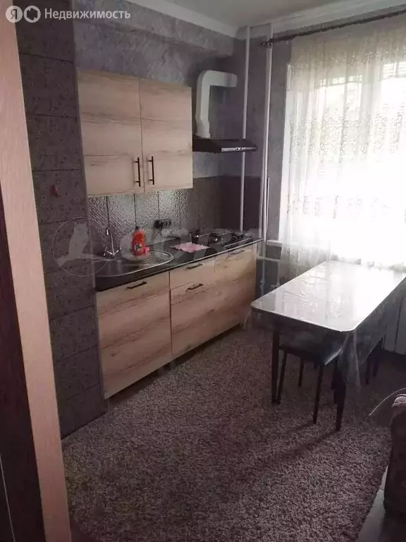 1-комнатная квартира: Махачкала, улица Габитова, 12 (40 м) - Фото 1