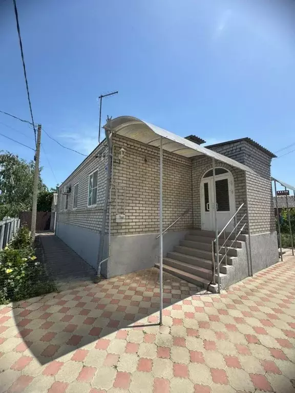 Дом в Краснодарский край, Крымск ул. Новоселов, 28 (95 м) - Фото 1