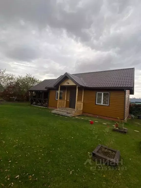 Дом в Иркутская область, Ангарск ул. Карла Маркса (61 м) - Фото 0