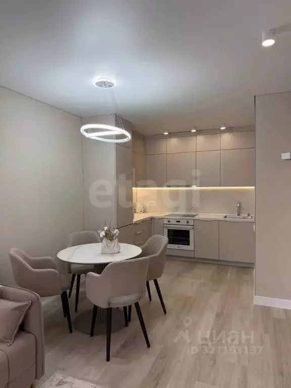 2-к кв. Тюменская область, Тюмень Харьковская ул., 72Б (40.0 м) - Фото 1